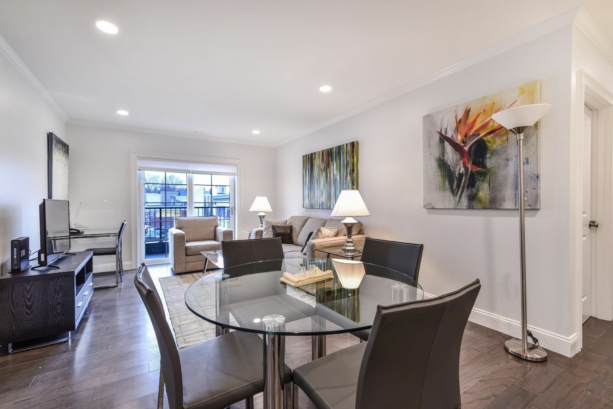 Global Luxury Suites South Boston Eksteriør bilde